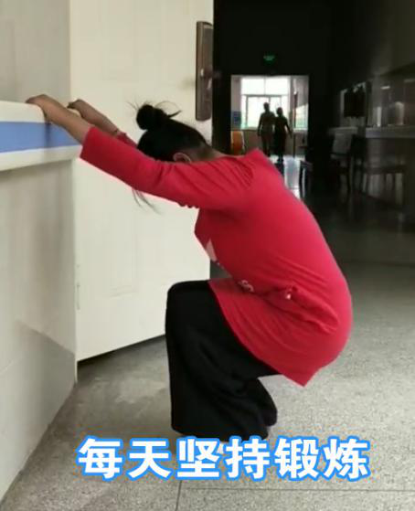13歲女孩自幼患“腦癱”，行動(dòng)受阻，經(jīng)系統(tǒng)康復(fù)治療能獨(dú)立步行！