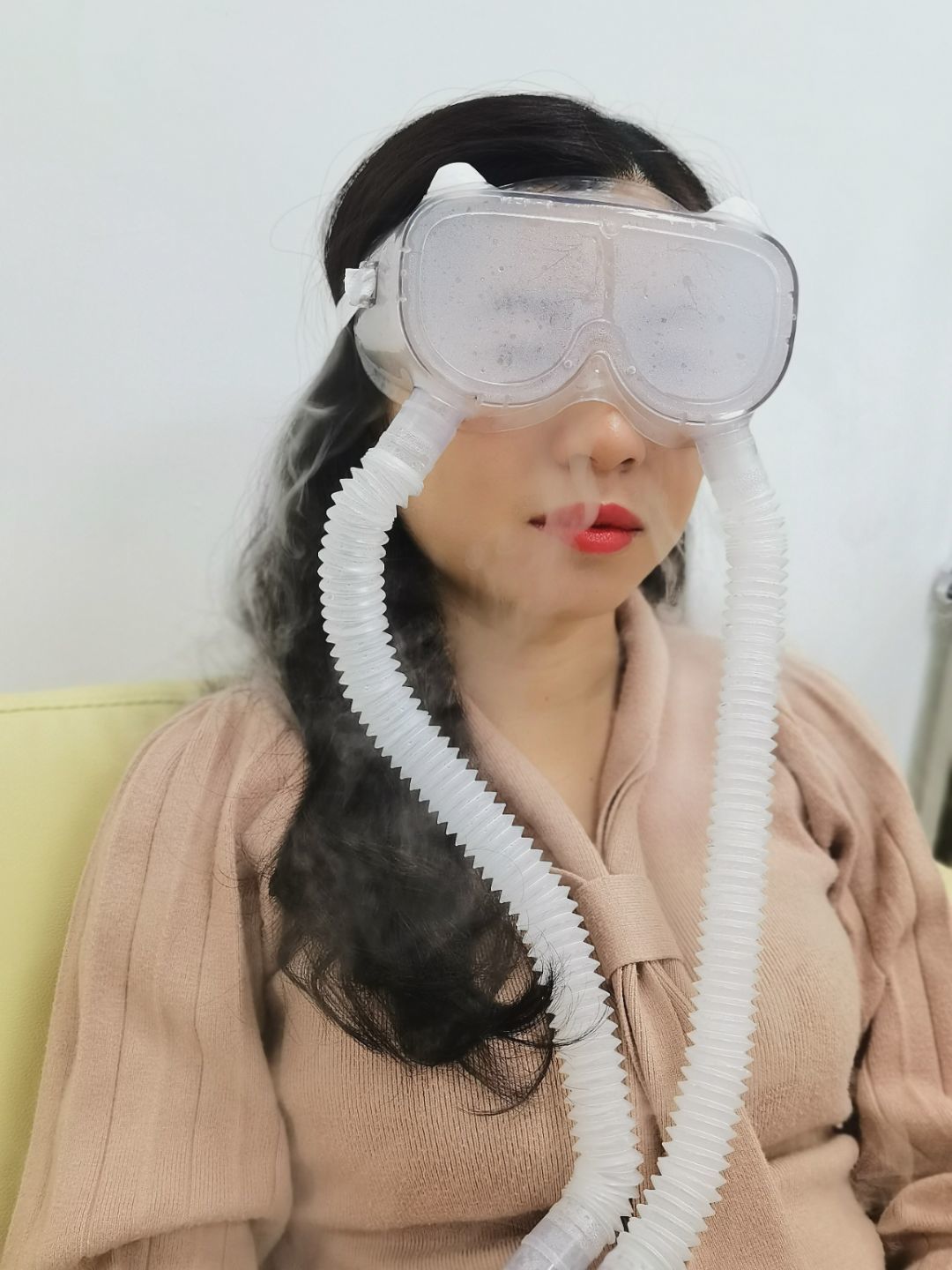 眼睛干澀、疲倦、刺痛……注意了！“干眼癥”可能找上你了！